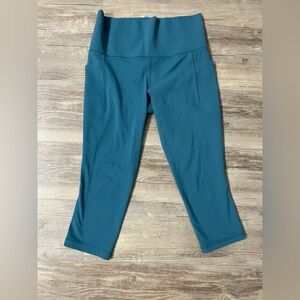 Athleta Teal Capri Leggings Women’s Small